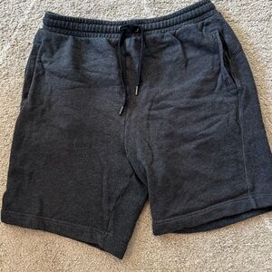 Derek Rose sweat shorts size M charcoal gray